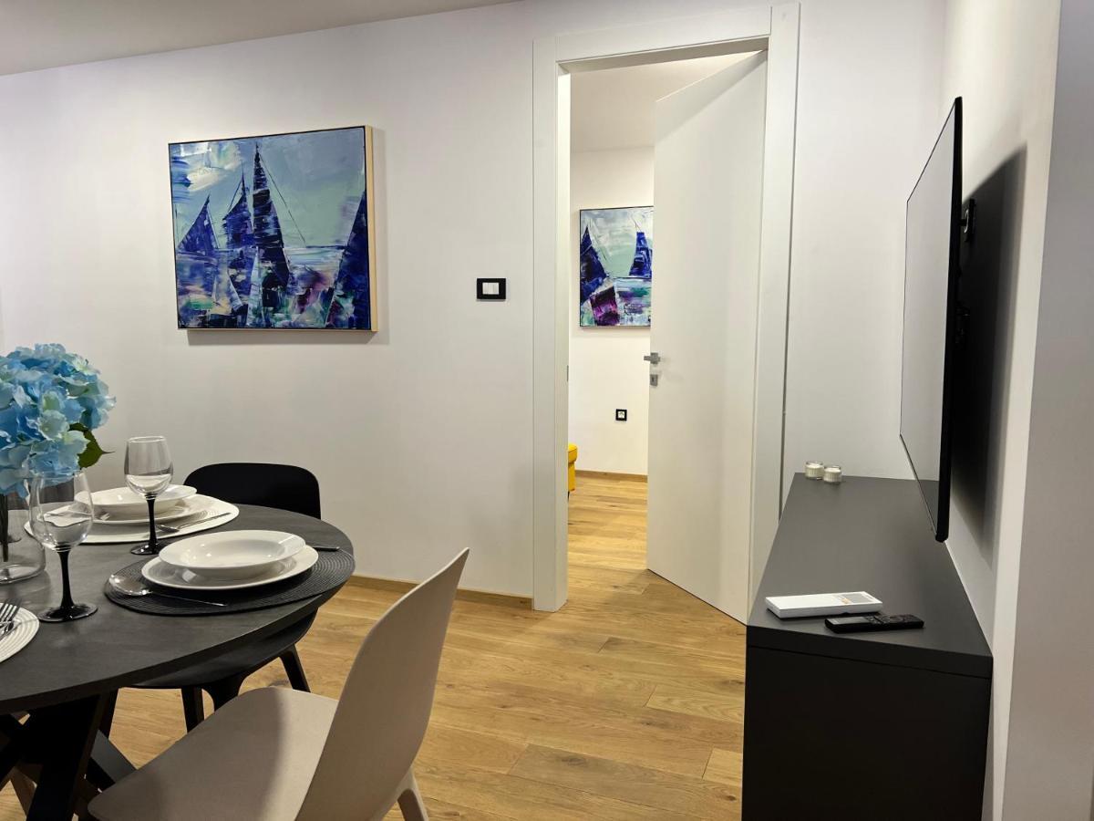 Poseidon Apartment Izola Exterior photo