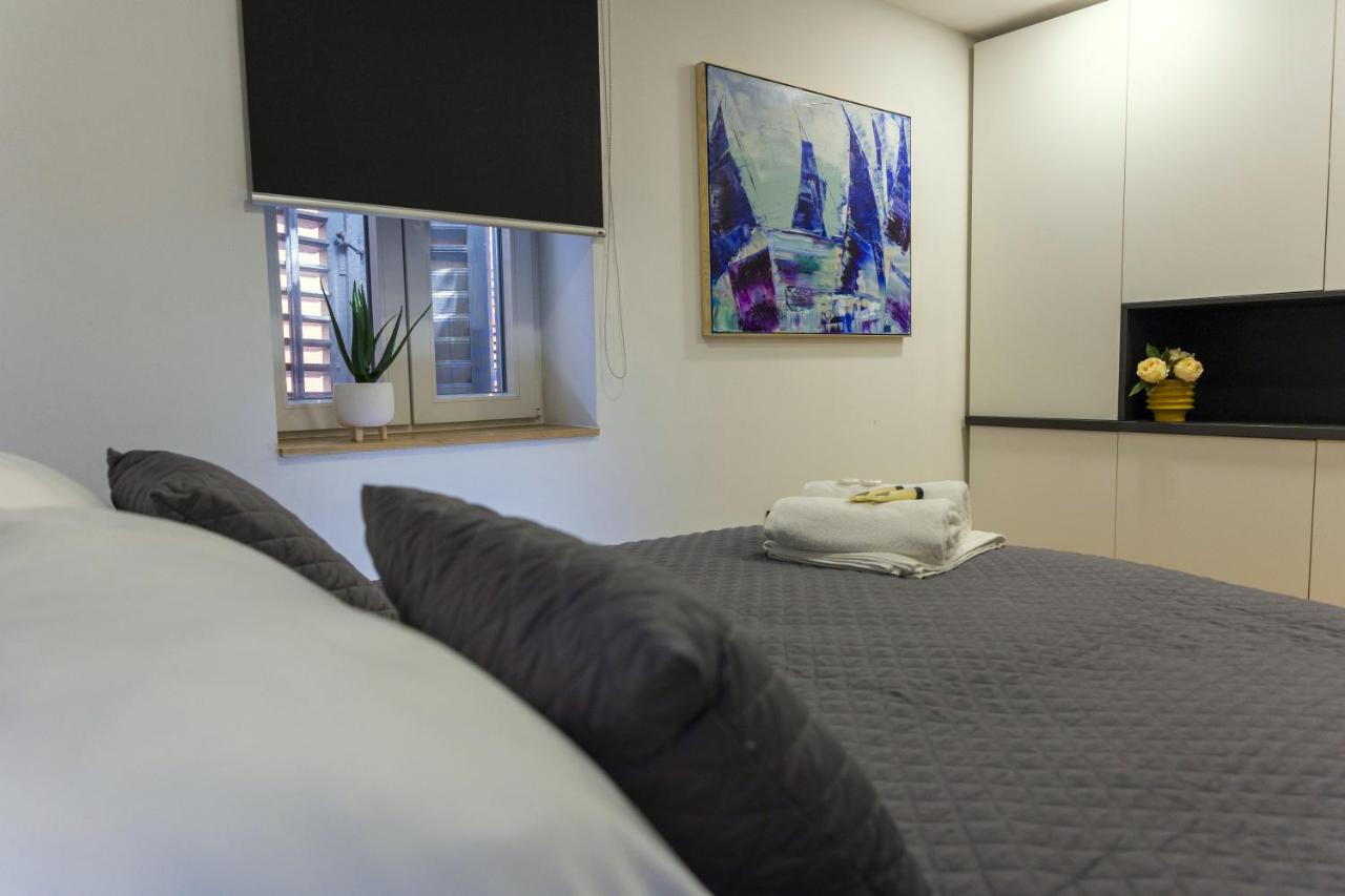 Poseidon Apartment Izola Exterior photo
